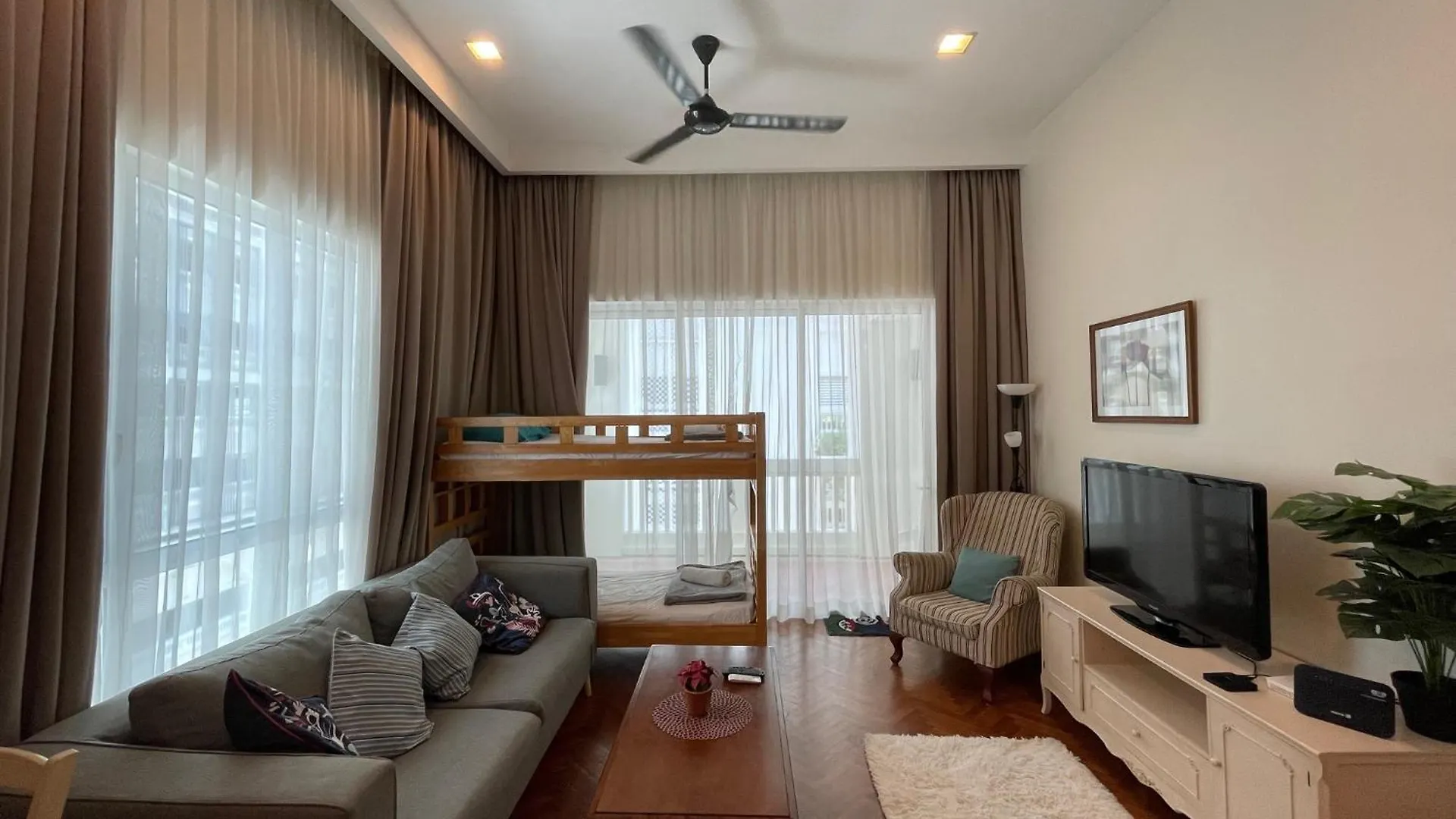 Apartment Straits Quay Marina Suites Penang By Aurorahomes Bagan Jermal