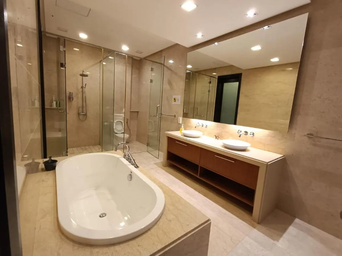 Straits Quay Marina Suites Penang By Aurorahomes Bagan Jermal Апартаменты