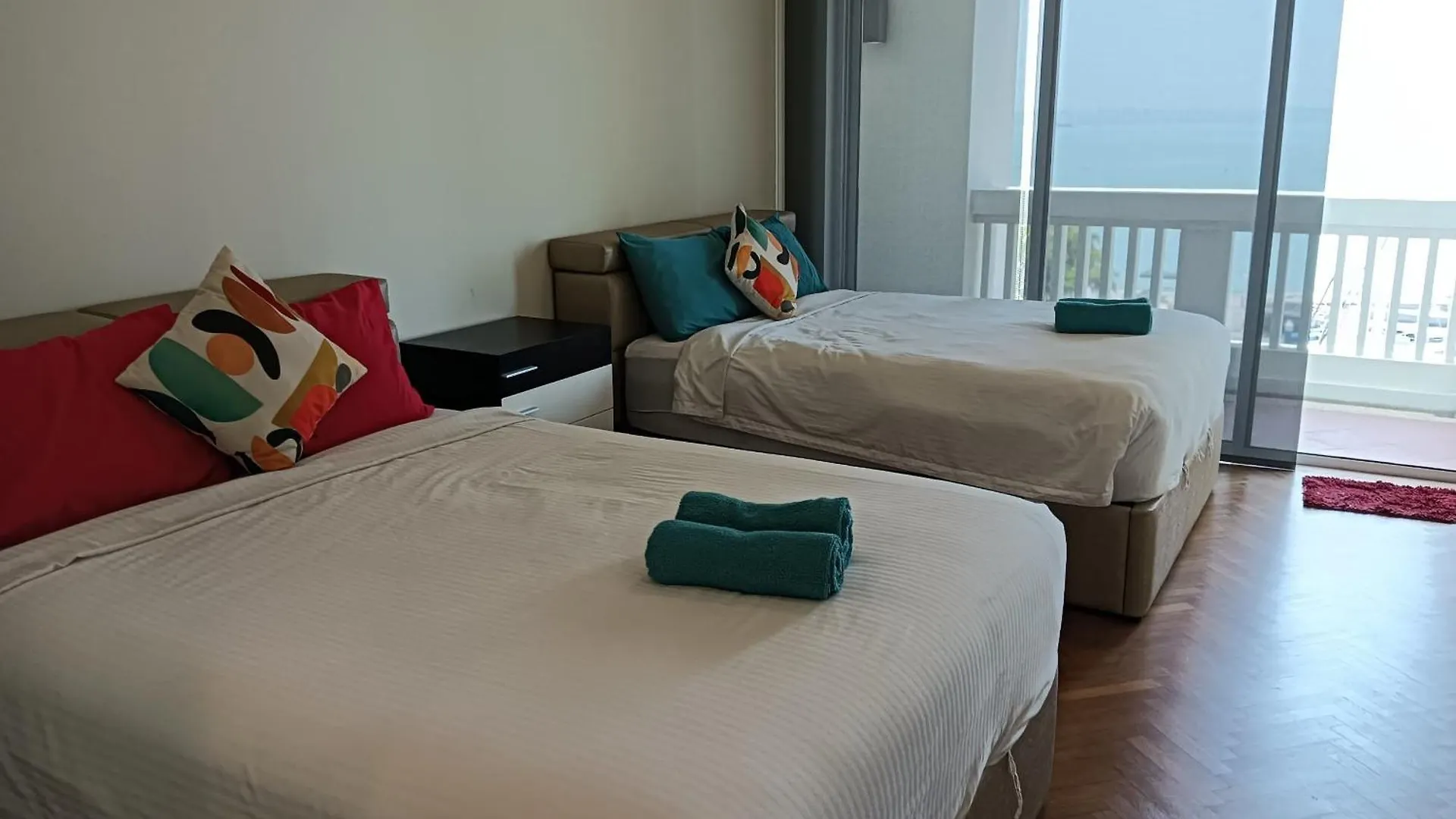 Straits Quay Marina Suites Penang By Aurorahomes Bagan Jermal