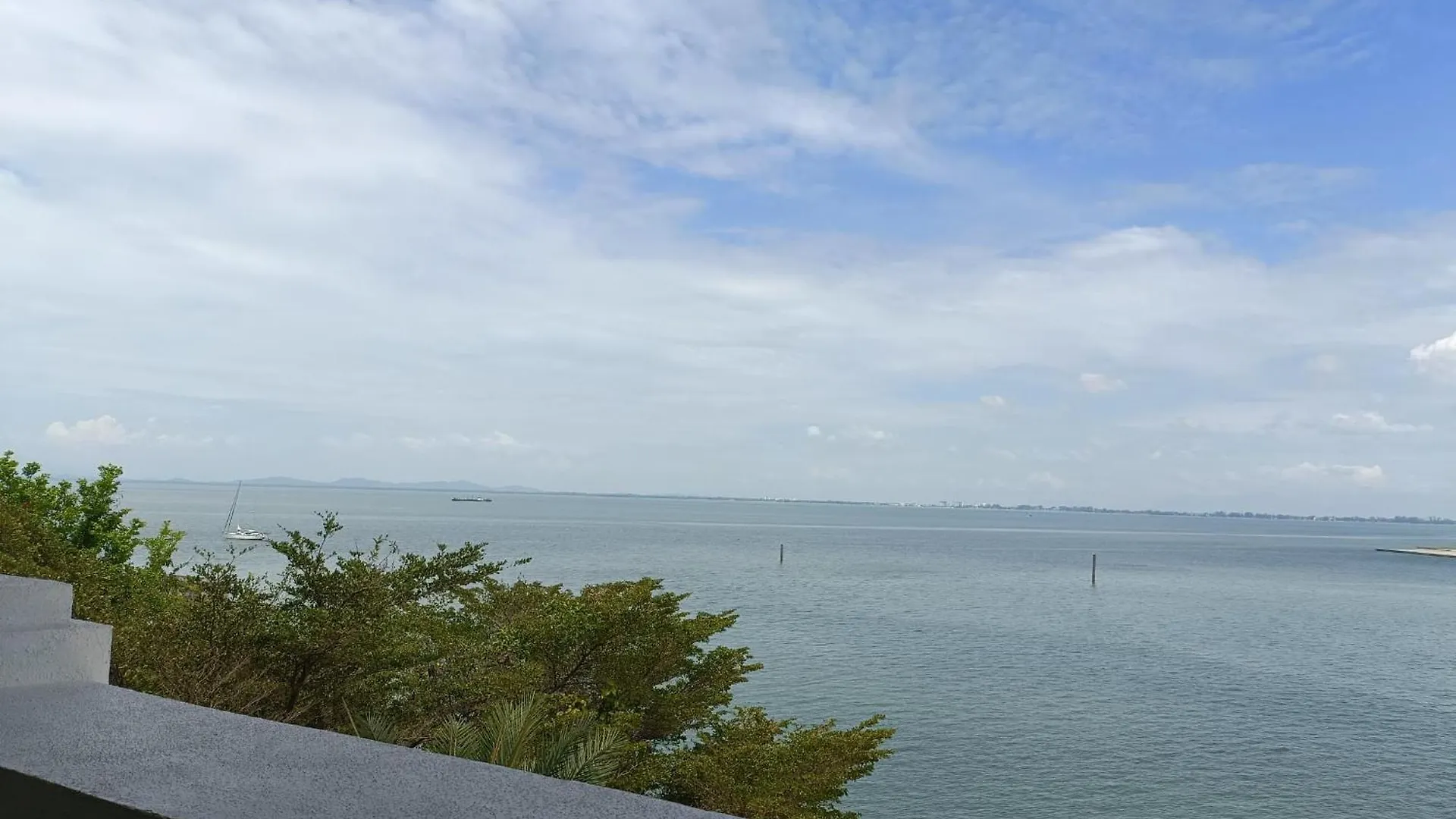 Straits Quay Marina Suites Penang By Aurorahomes Bagan Jermal