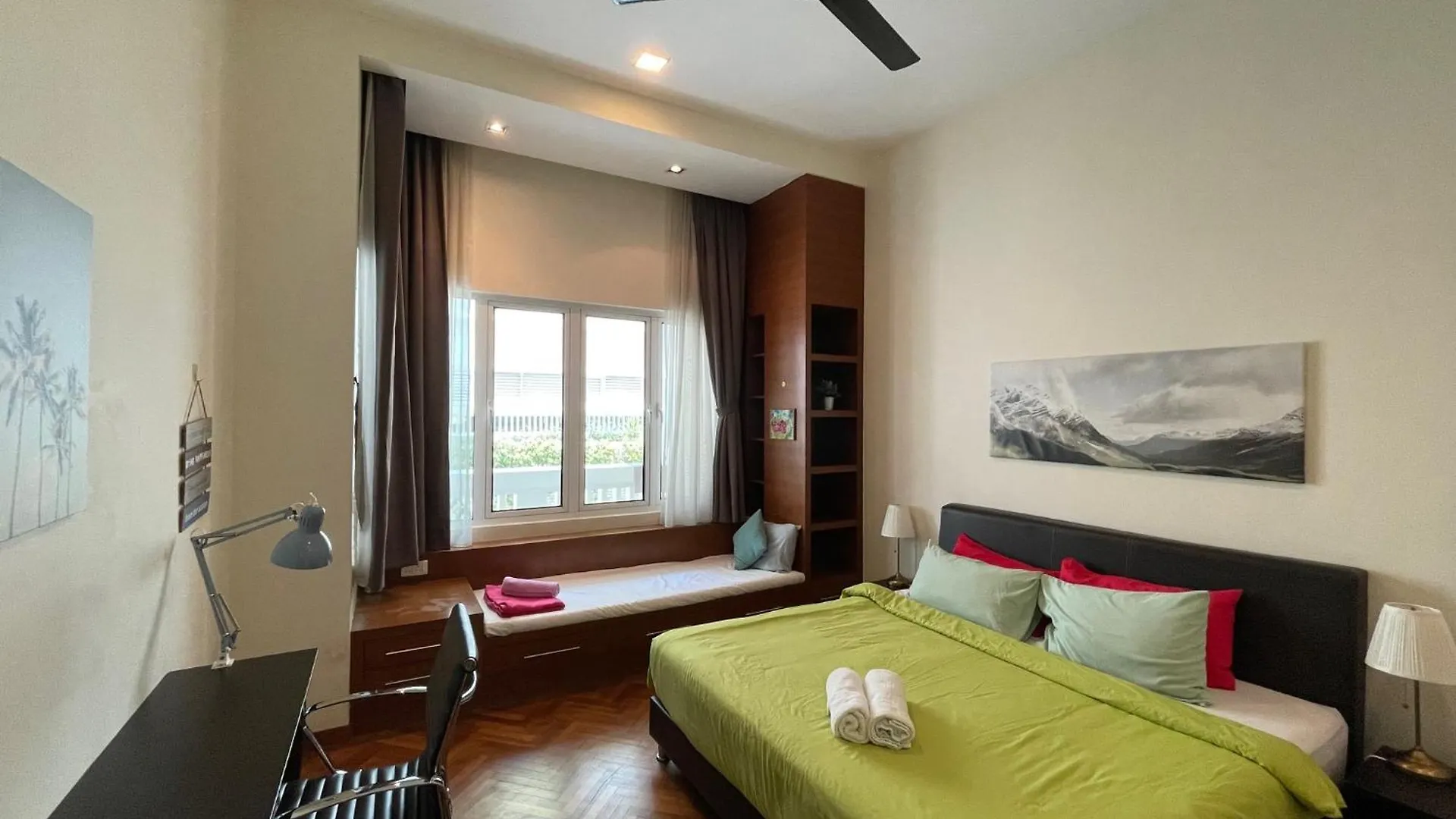 Straits Quay Marina Suites Penang By Aurorahomes Bagan Jermal