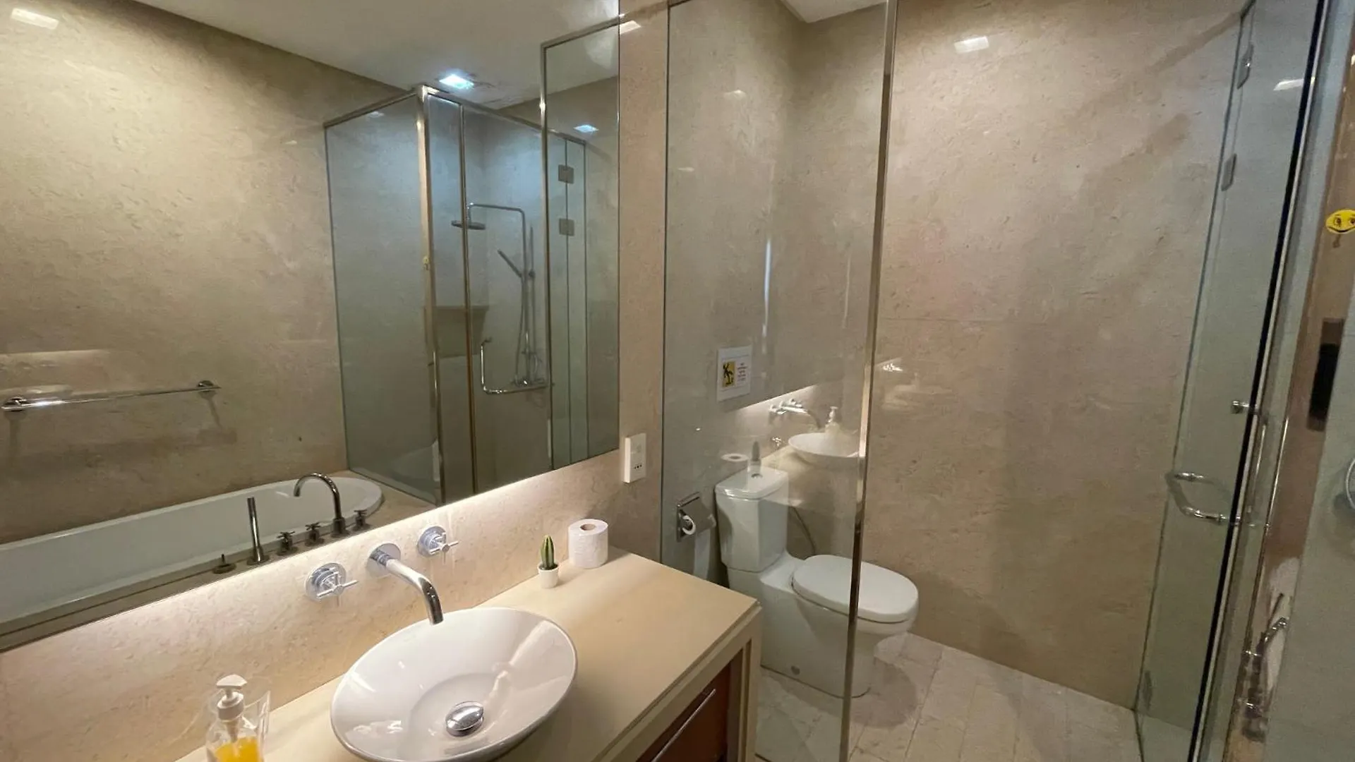 Straits Quay Marina Suites Penang By Aurorahomes Bagan Jermal Малайзия